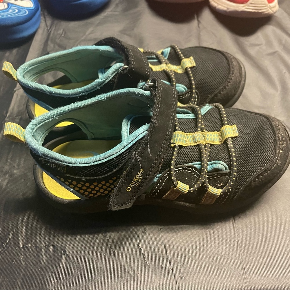 Carter’s Play Sandals